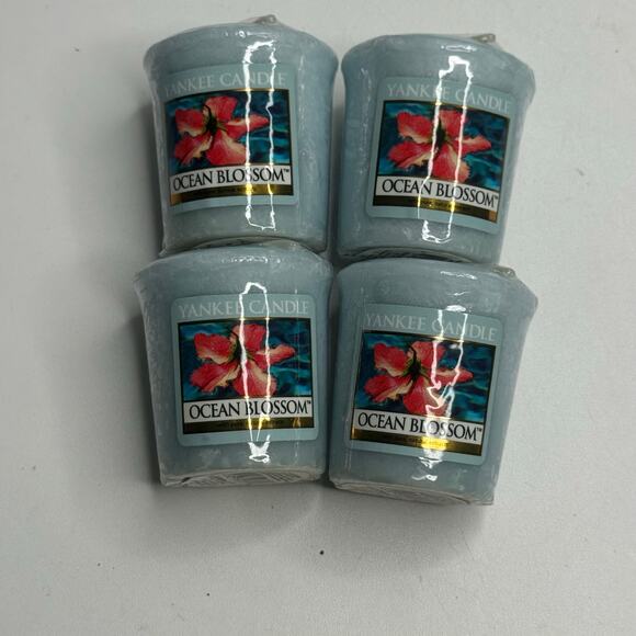Yankee Candle Other - Yankee Candle Ocean Bossom 1.75 oz Votives Set of 4 - RETIRED New & Sealed